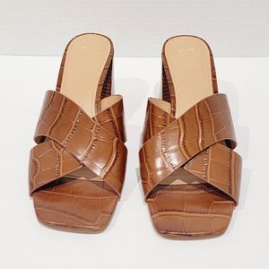 Marc Fisher Saydi Sandals Womens Sz 9 Croc Embossed Brown Square Toe Block Heels
